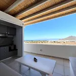 Quiet 2-bedroom Sea View With Shared Pool Mármara