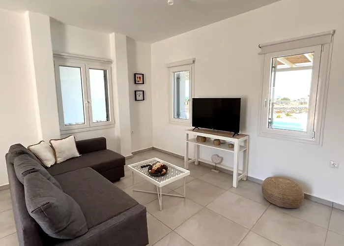 度假居 Quiet 2-bedroom Sea View With Shared Pool *