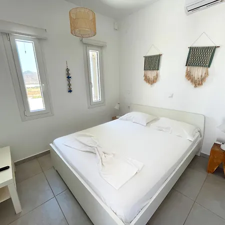 Quiet 2-bedroom Sea View With Shared Pool