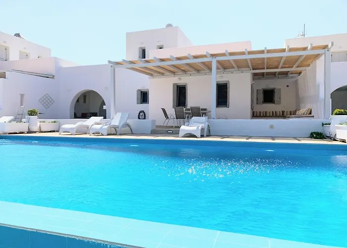 Quiet 2-bedroom Sea View With Shared Pool