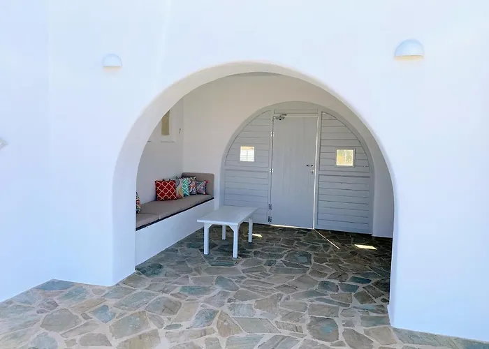 Quiet 2-bedroom Sea View With Shared Pool Tatil Evi